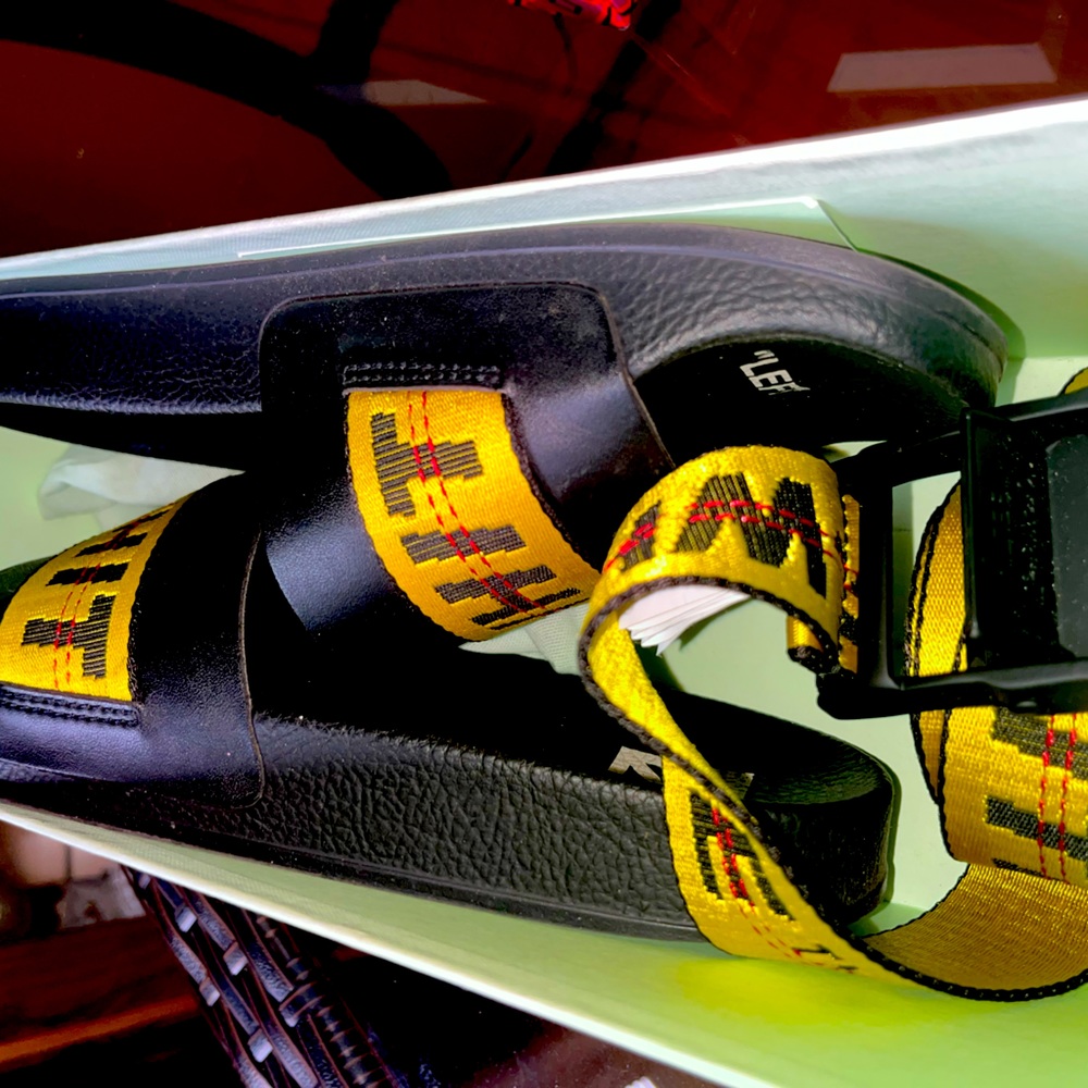 Off -White slide and matching belt